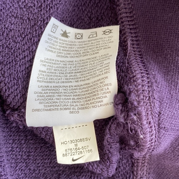 Nike Crewneck Sweatshirt - Picture 6 of 6